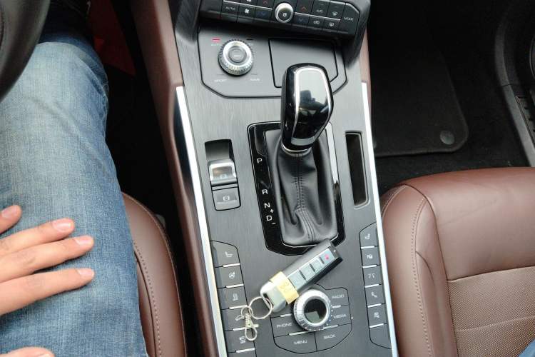 Used Wey P8 2018 2.0T Flagship Model
