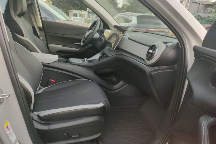 Used BYD Sealion 05 DM-i 2025 DM-i Smart Drive 115KM Flagship Model Right Front Seat