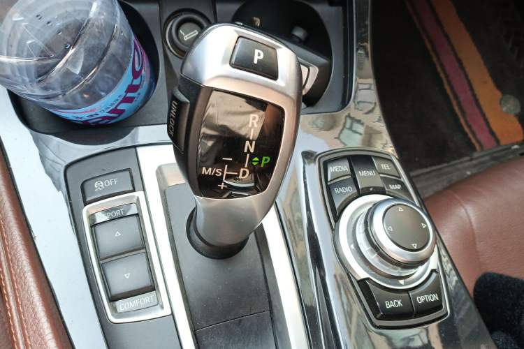 Used BMW 5 Series 2017 520Li Elegant Edition
