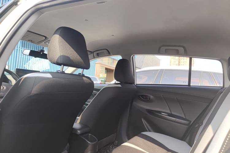 Used Toyota YARiS L Zhi Xuan 2020 1.5L CVT Leading Edition Headliner