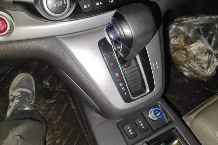 Used Honda CR-V 2013 2.4L four-wheel drive luxury version
