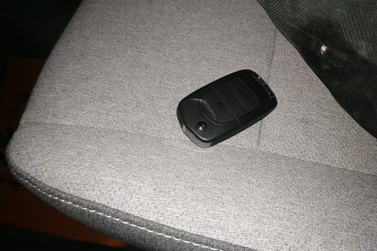 Used Wuling Yangguang 2024 300km Range Practical Window-Sealed Version 60kW
