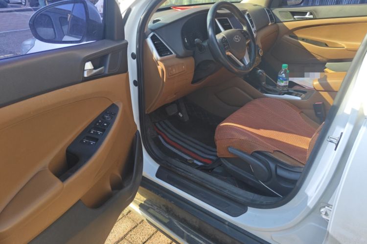 Used Hyundai Tucson 2015 1.6T Dual-Clutch Two-Wheel-Drive Smart Model