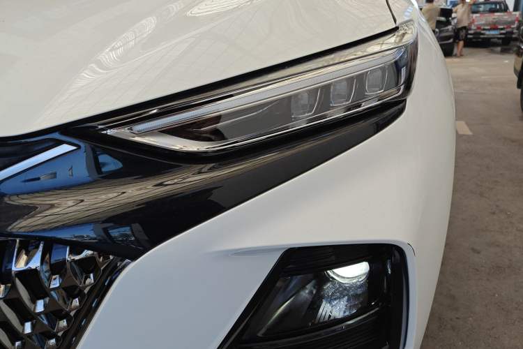 Used Changan X7 PLUS 2024 1.5T Automatic Luxury 7-Seater