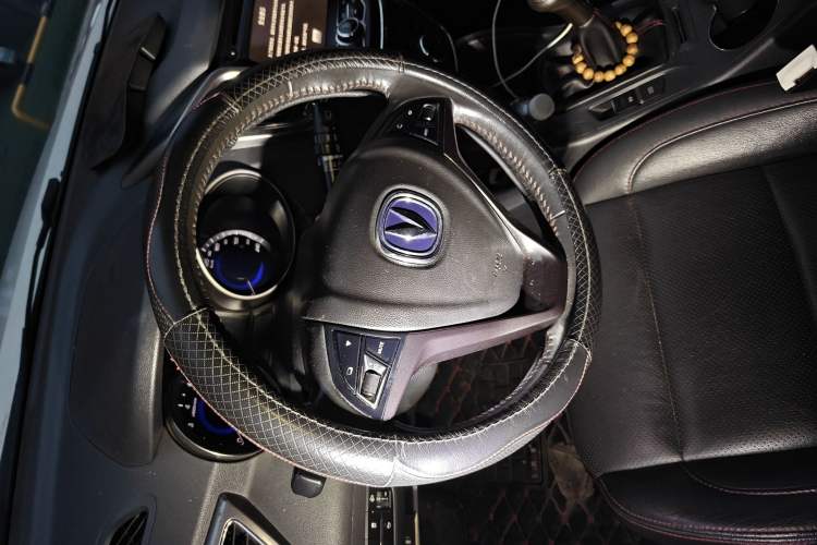 Used Changan CS75 2014 2.0L Manual Luxury Version China IV Standard