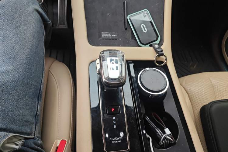 Used Hima AITO M7 2024 1.5T Rear-Drive Plus Version 6 Seats