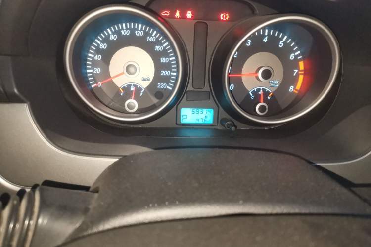 Used Buick Excelle 2013 1.5L Automatic Classic Model
