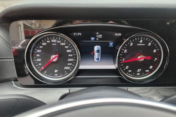 Used Mercedes-Benz E-Class 2017 E 200 4MATIC Coupe