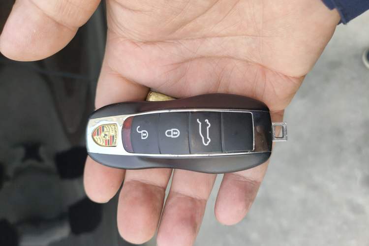 Used Porsche Cayenne 