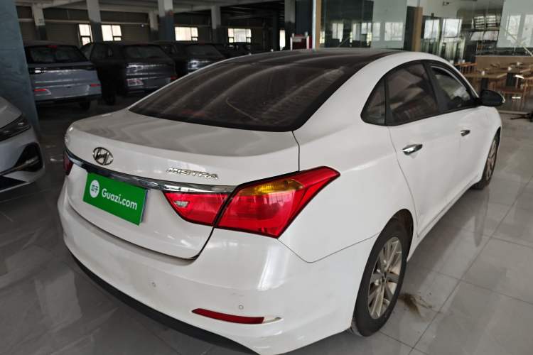Used Hyundai Mistra 2014 1.8L Automatic Smart GLS
