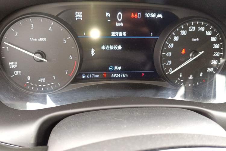 Used Buick Enclave 2022 652T 4x4 Prestige Flagship 7-Seater Odometer Close Up