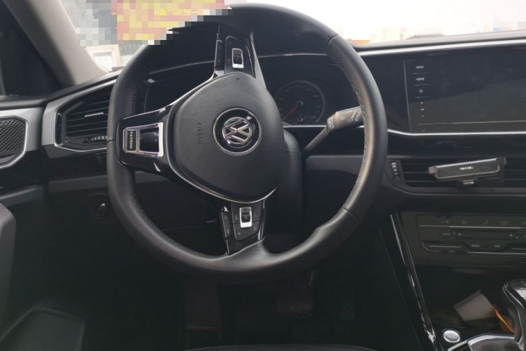 Used Volkswagen Tayron 2020 330TSI Two-Wheel Drive Luxury Smart Connectivity Version Steering Wheel