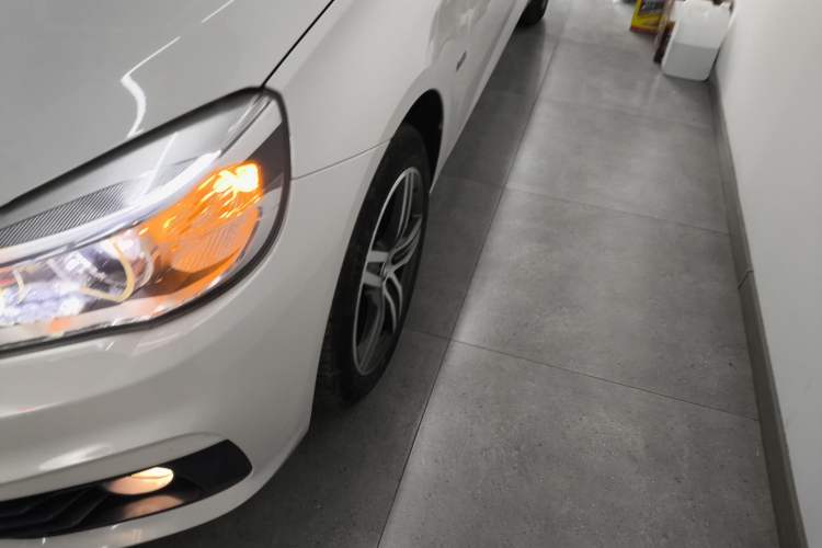 Used BMW 2 Series Gran Tourer 2015 218i Leading Model