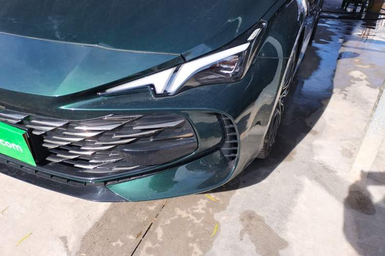 Used MG 7 2023 1.5T DCT Elegant & Graceful Edition
