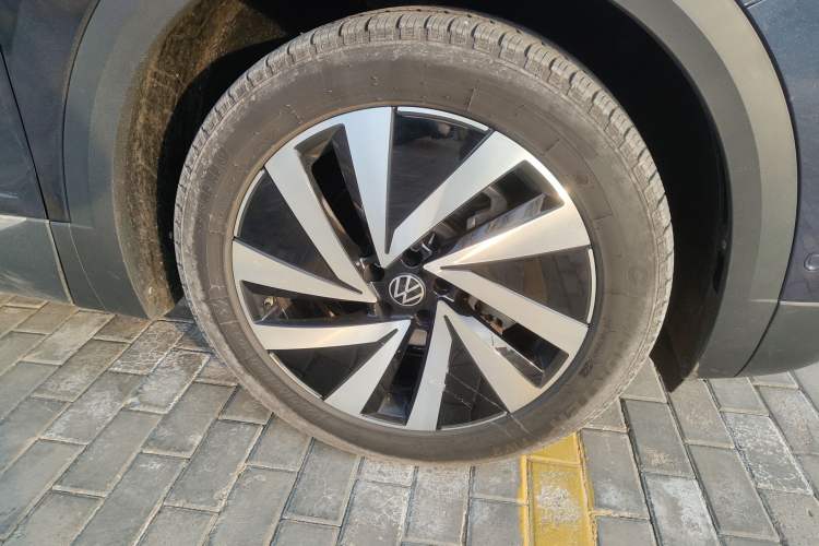 Used Volkswagen Talagon 2022 380TSI Four-Wheel Drive Luxury "Jiajing" Edition Pro 6 Seats Right Front Wheel Hub