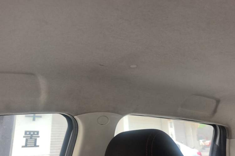 Used CHANGAN Benni 2015 1.4L Manual Luxury Model China V Standard
