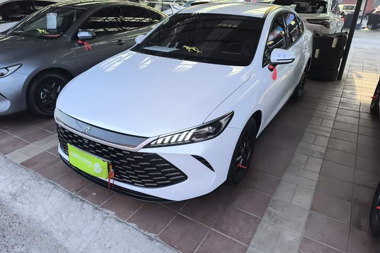 Used BYD Qin PLUS 2025 DM-i Smart Drive 55KM Leading Model