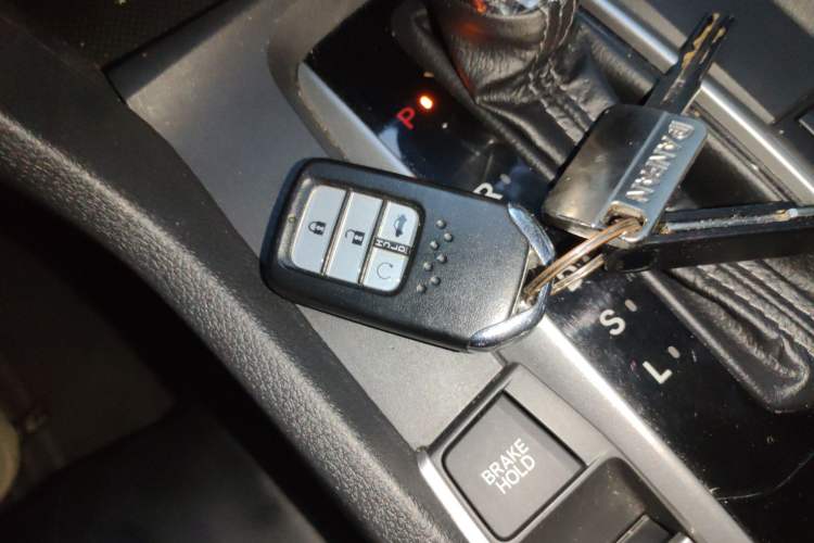 Used Honda Civic 2016 220TURBO CVT Luxury Edition Vehicle Key