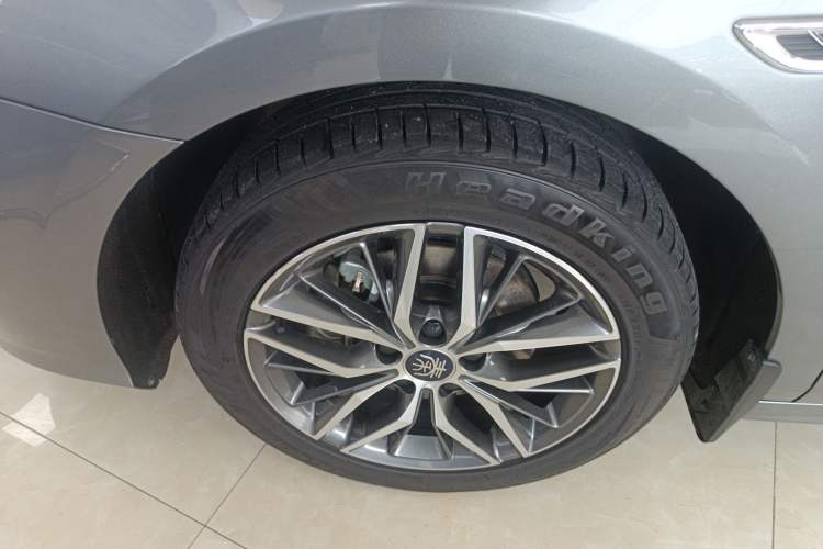 Used BYD Qin PLUS 2024 HONOR Edition DM-i 120KM Leading Model