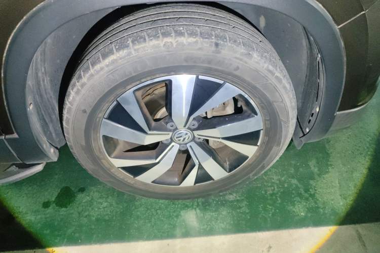 Used Volkswagen Tayron 2019 330TSI Two-Wheel-Drive Luxury Plus China VI Standard
