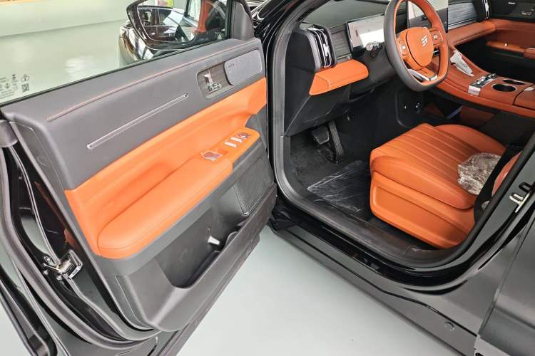 Used JETOUR Shanhai L7 Plus 2025 Model 121km Luxury 7-seater
