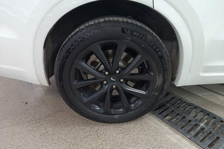 Used Li Auto ONE 2021 Extended-Range 6-Seater Version
