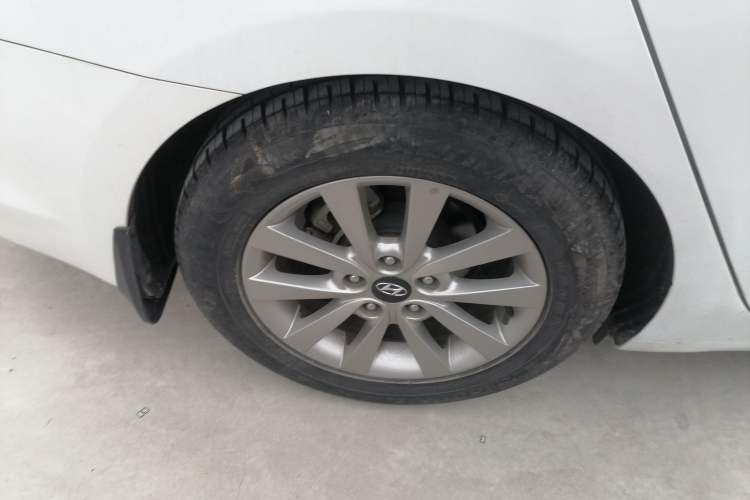 Used Hyundai Mistra 2014 1.8L Automatic Smart GLS