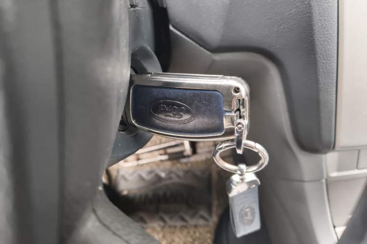 Used Ford Focus 2013 Hatchback Classic 1.8L Automatic Base Model
