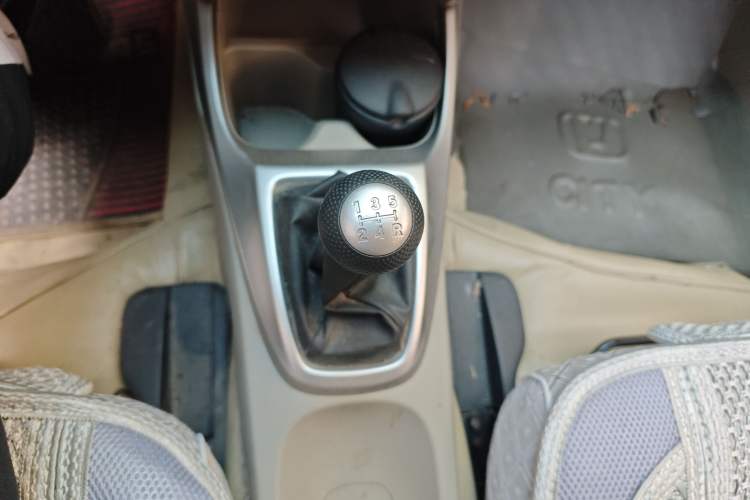 Used Honda City Classic 2008 1.5L manual comfort version
