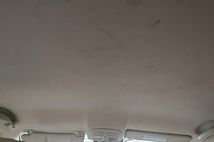 Used Dongfeng Aeolus H30 2012 CROSS 1.6L Manual Luxury Model Headliner