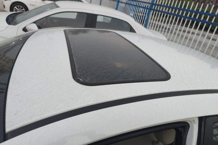 Used Bestune B50 2013 1.6L manual Comfort trim level