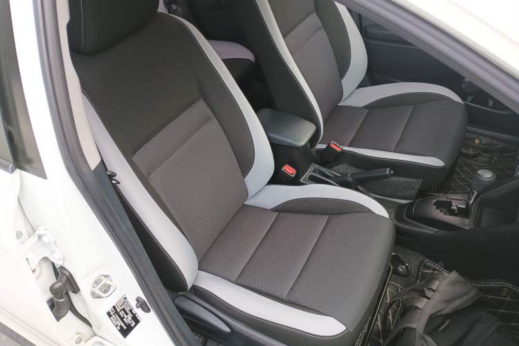 Used Toyota YARiS L Zhi Xuan 2020 X-Trail X 1.5L CVT Leading Edition Right Front Seat