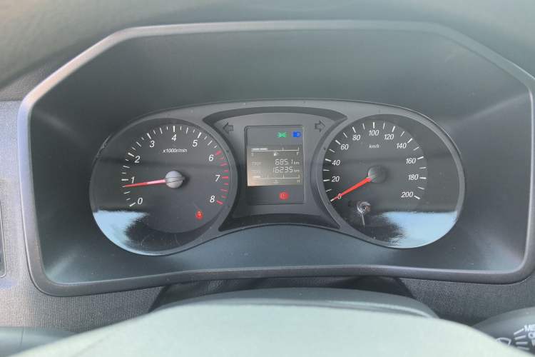 Used Wuling Hongguang PLUS 2020 1.5L Manual Standard Edition 5 Seats
