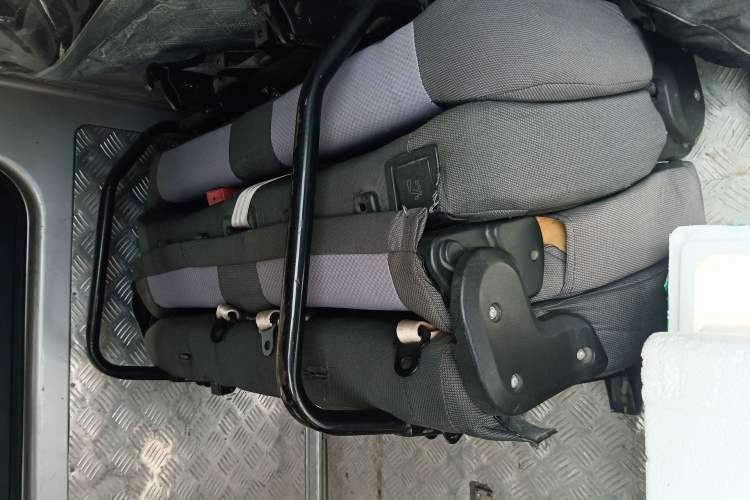 Used CHANGAN KAICHENG Ruixing M80 2018 1.5L Comfort Version Flat-Top Liftback 4G15S Left Rear Seat