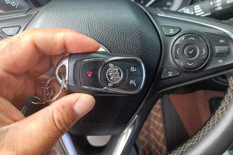 Used Buick Envision 2016 28T Four-Wheel Drive Elite Version
