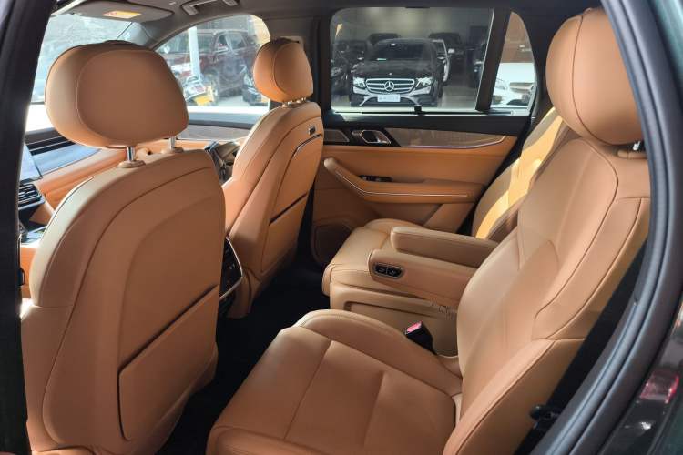 Used Lynk & Co 09 EM-P 2024 2.0TD EM-P Four-Wheel Drive ULTRA Six-Seater
