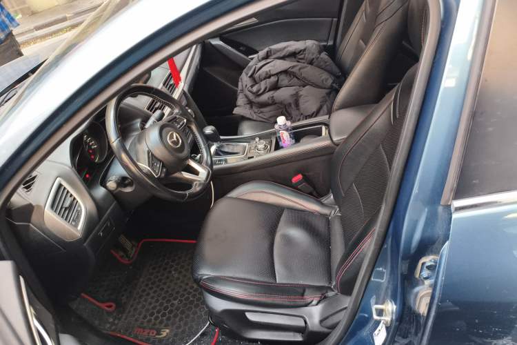 Used Mazda Mazda 3 Axela 2017 Sedan 1.5L Automatic Luxury Model Emission Standard China V