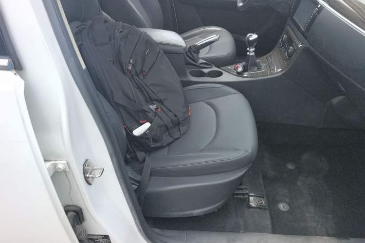 Used Zotye T600 2017 1.5T Manual Luxury New Year Edition Right Front Seat