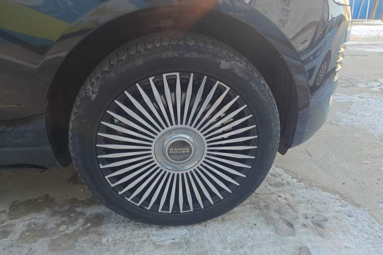 Used Land Rover Range Rover 2021 3.0 L6 Century Extended Classic Edition