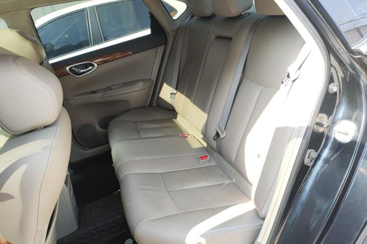 Used Nissan Sylphy 2012 1.6 XL Manual Luxury Edition
