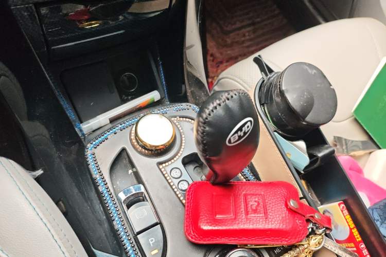 Used BYD Qin New Energy 2014 1.5T Flagship Model
