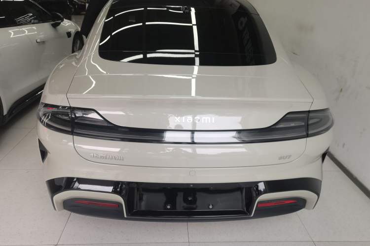 Used Xiaomi Auto SU7 2024 Rear-Drive Long-Range Intelligent Driving Version
