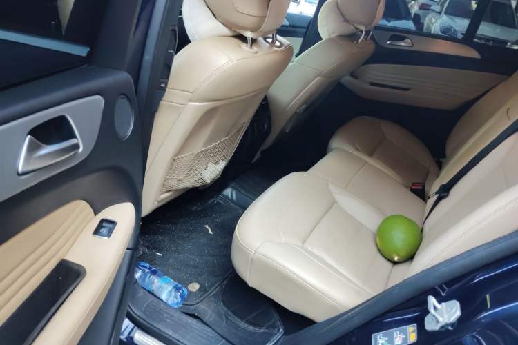 Used Mercedes-Benz GLE Coupe 2015 GLE 400 4MATIC Coupe SUV Left Rear Seat