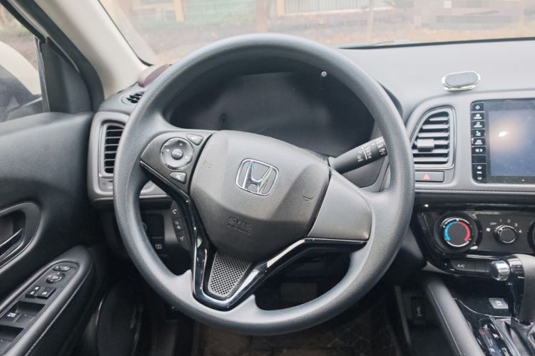 Used Honda Vezel 2020 1.5L CVT Pioneer Edition
