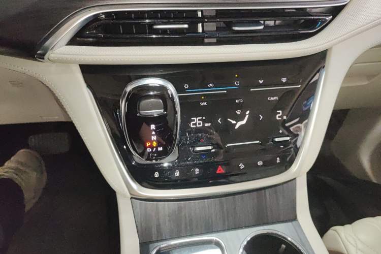 Used Buick GL8 2021 ES Landtrek 653T Comfort Edition
