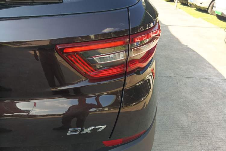 Used Soueast DX7 2019 1.5T Automatic Smart Connect Fashion Edition China VI Standard