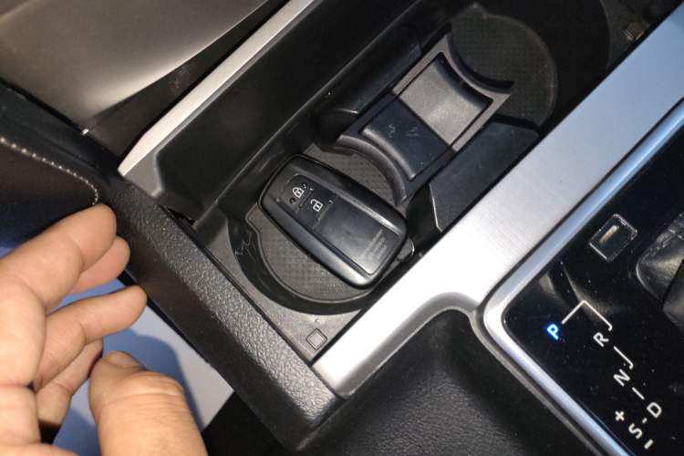 Used Toyota Prado 2018 3.5L Automatic VX NAVI with Rear-Mounted Spare Tire
