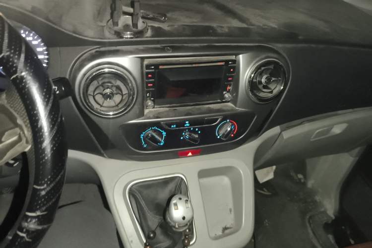 Used JAC Refine M3 2015 Maker Edition 1.6L Luxury Version