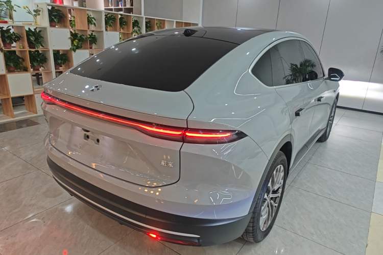 Used Nio EC6 2024 75 kWh