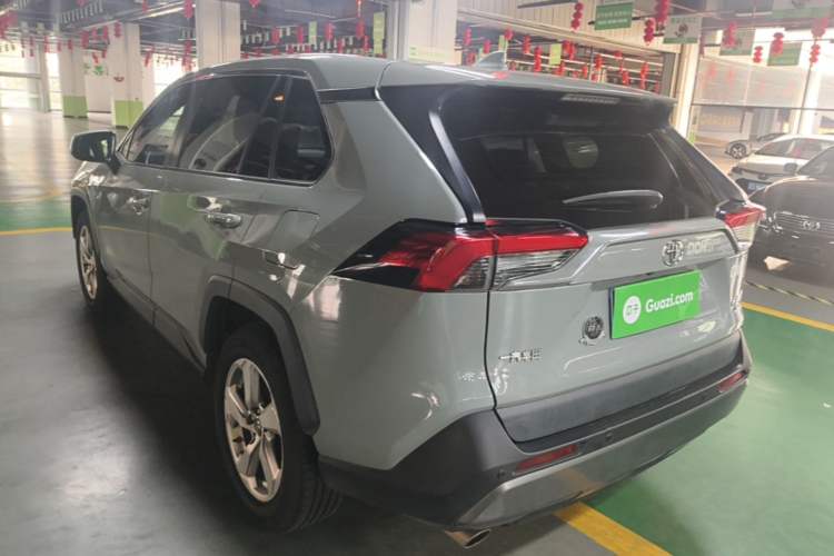 Used Toyota RAV4 2020 2.0L CVT Two-Wheel Drive Fashion Edition
